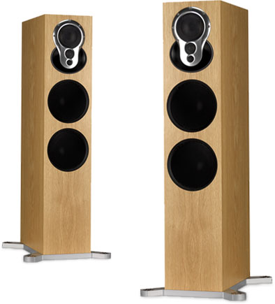 Akurate 242 loudspeaker
